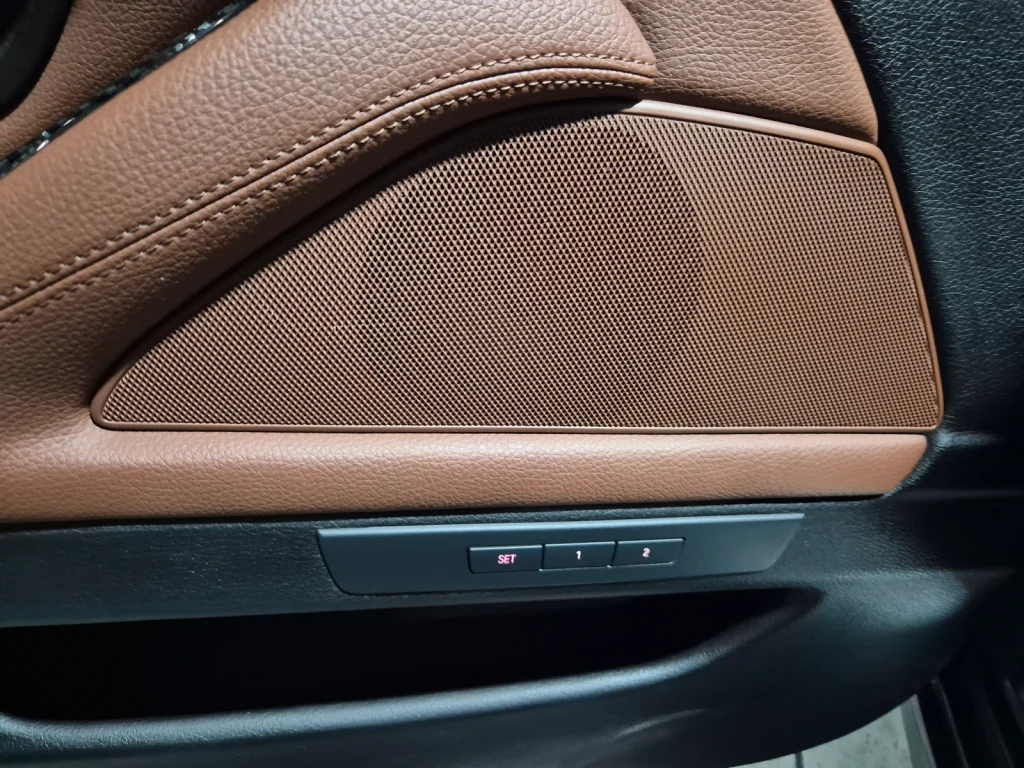 BMW 5 Series (F10) 528i Luxury Plus
