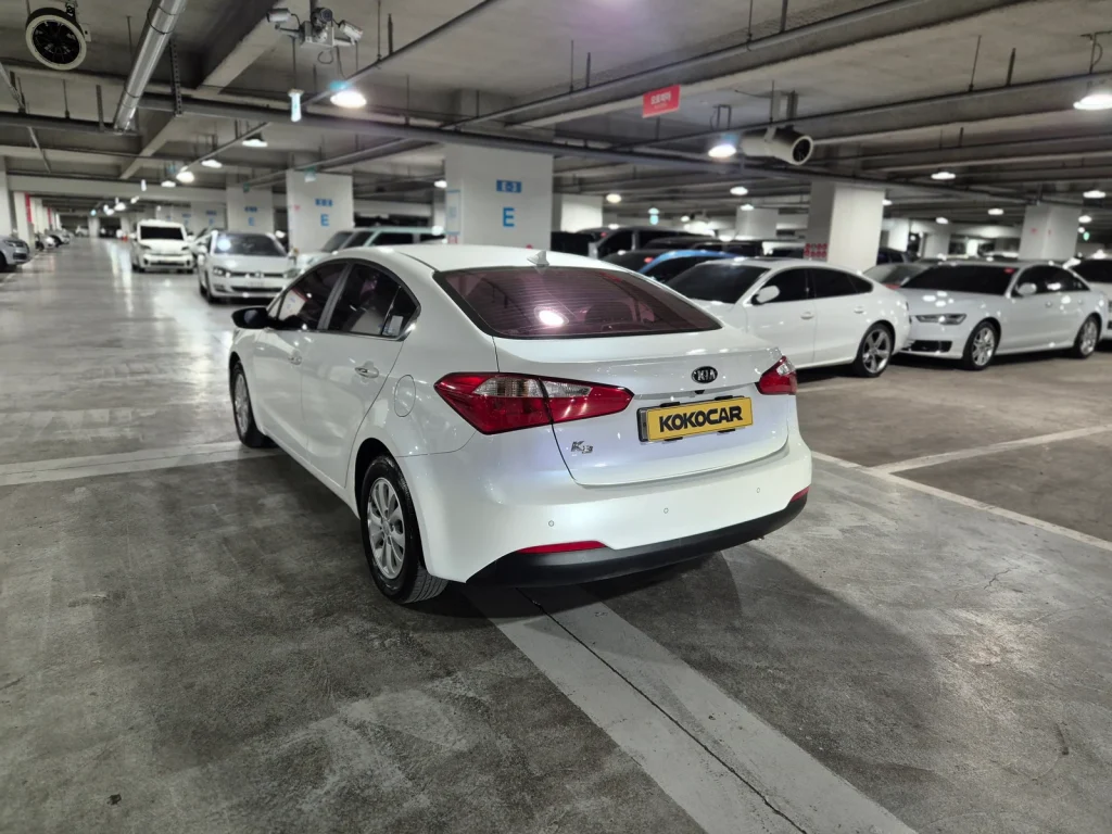 Kia K3 Luxury