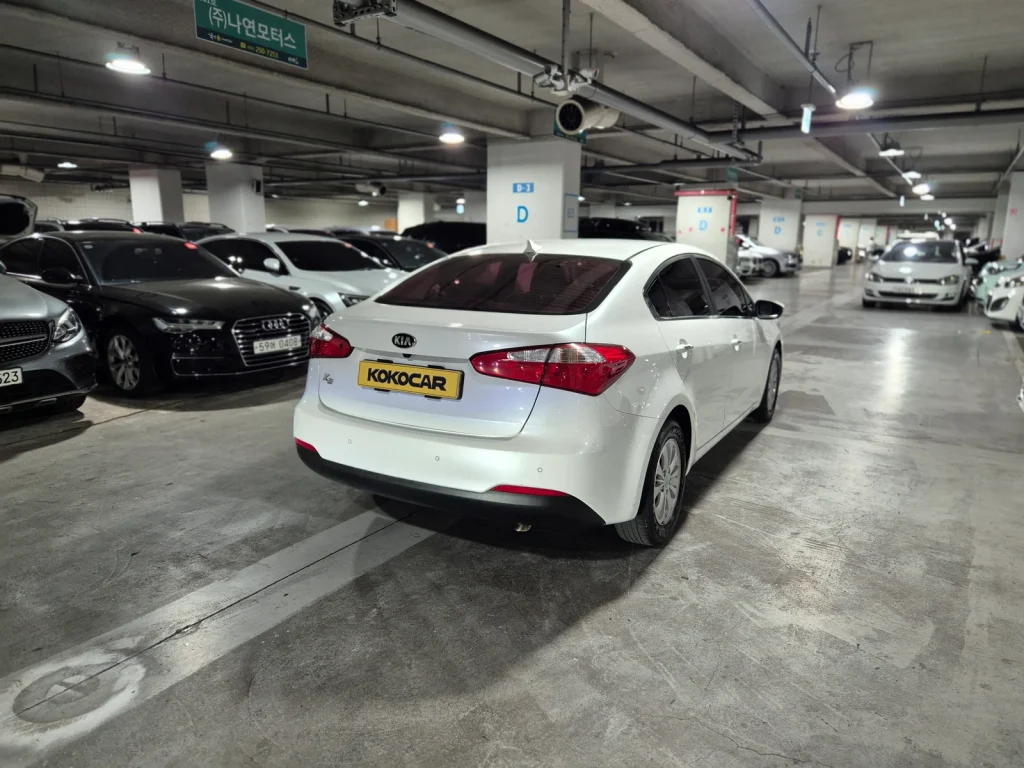 Kia K3 Luxury