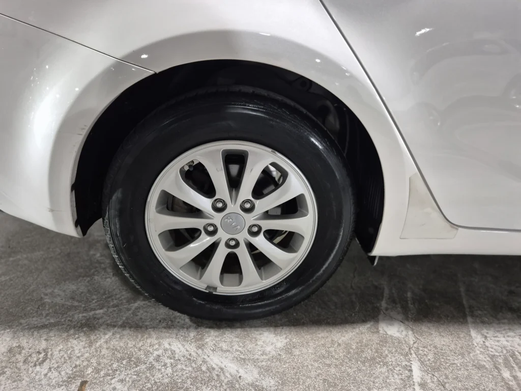 Kia K3 Luxury