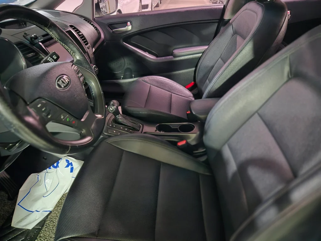 Kia K3 Luxury