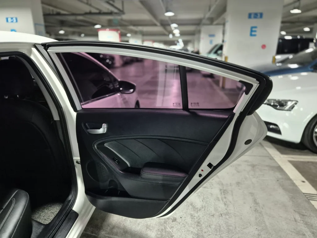 Kia K3 Luxury