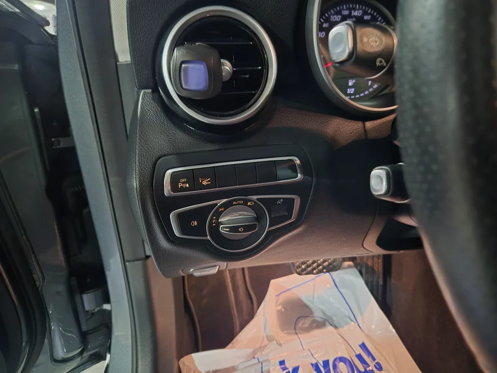 Benz C-Class W205 C220 d Avantgarde