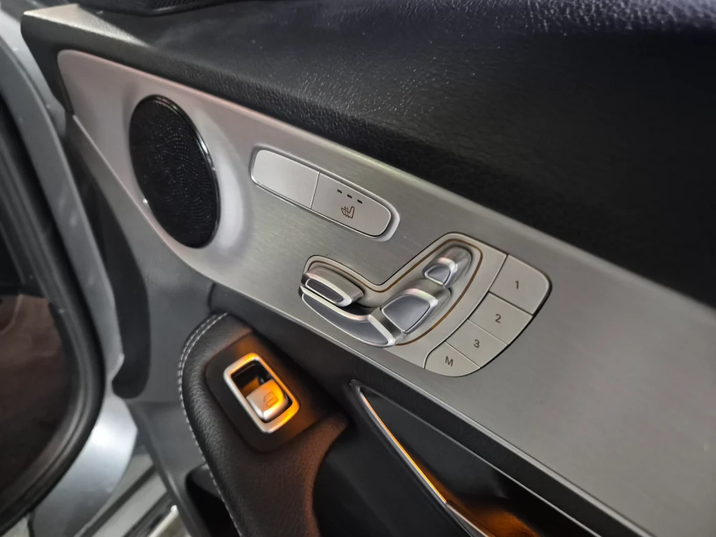 Benz C-Class W205 C220 d Avantgarde