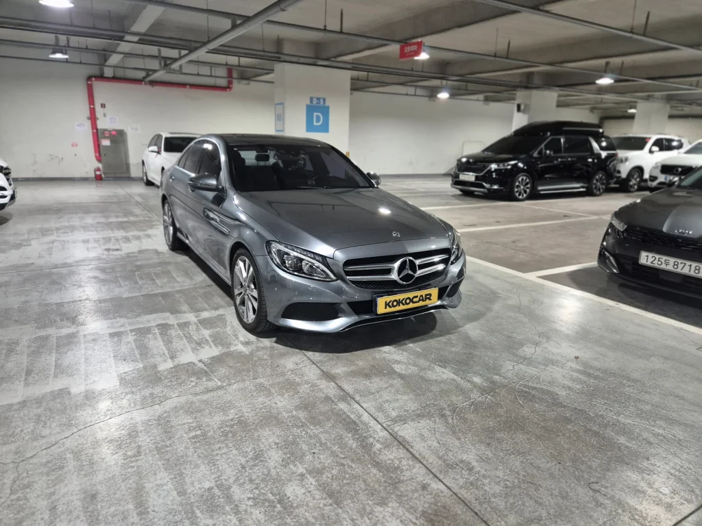 Benz C-Class W205 C220 d Avantgarde