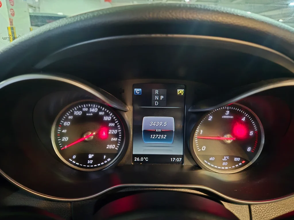 Benz C-Class W205 C220 d Avantgarde