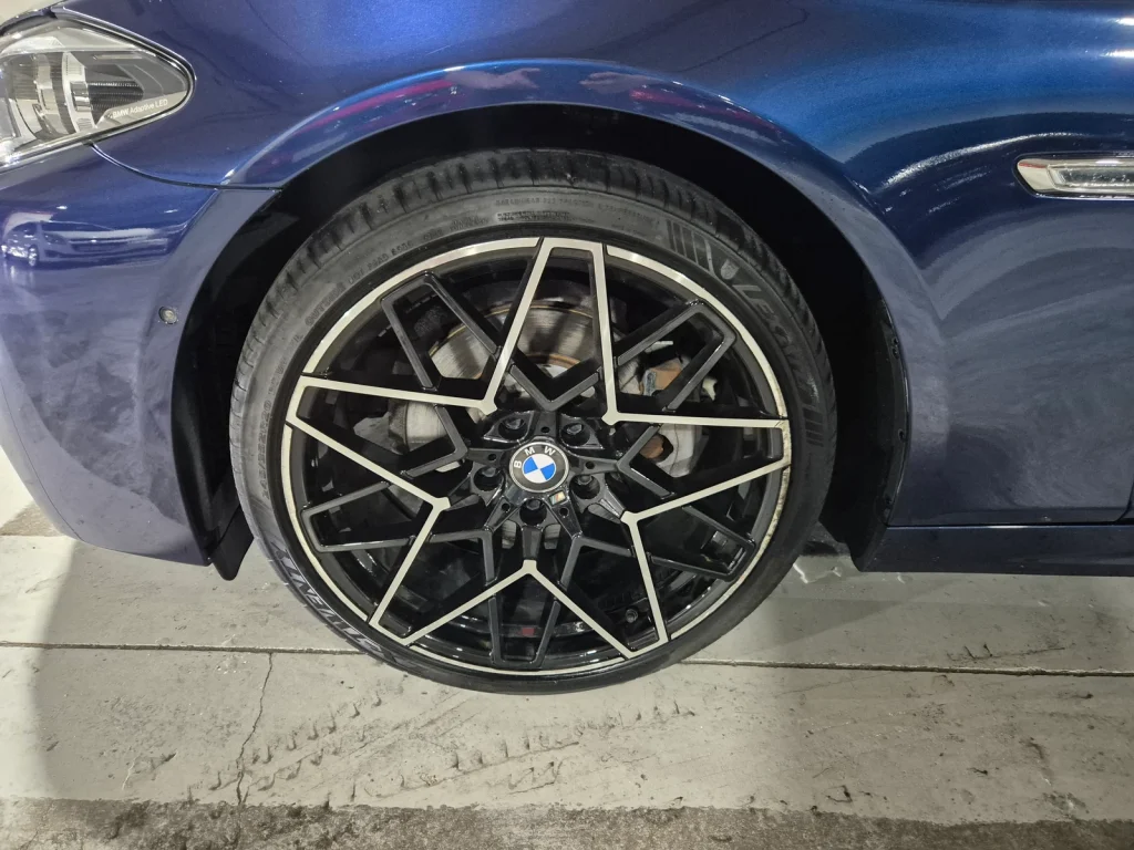 BMW 5 Series (F10) 520d M Aerodynamic