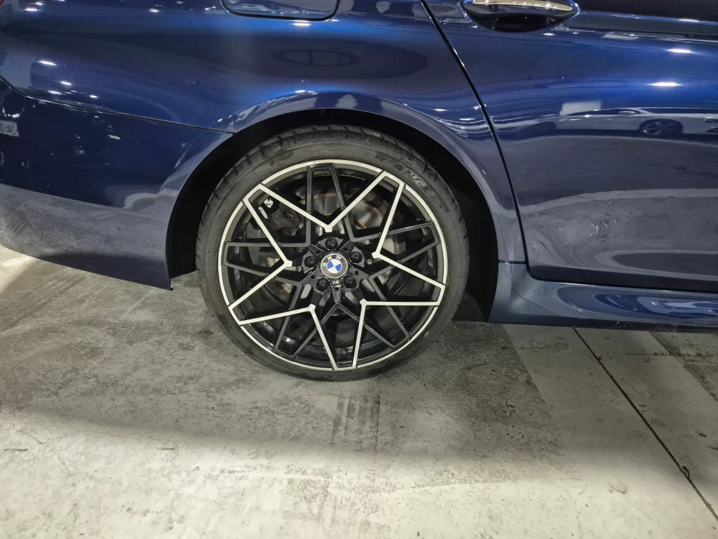 BMW 5 Series (F10) 520d M Aerodynamic