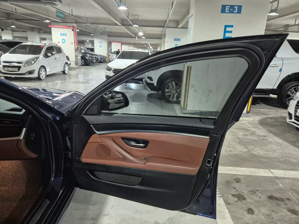 BMW 5 Series (F10) 520d M Aerodynamic