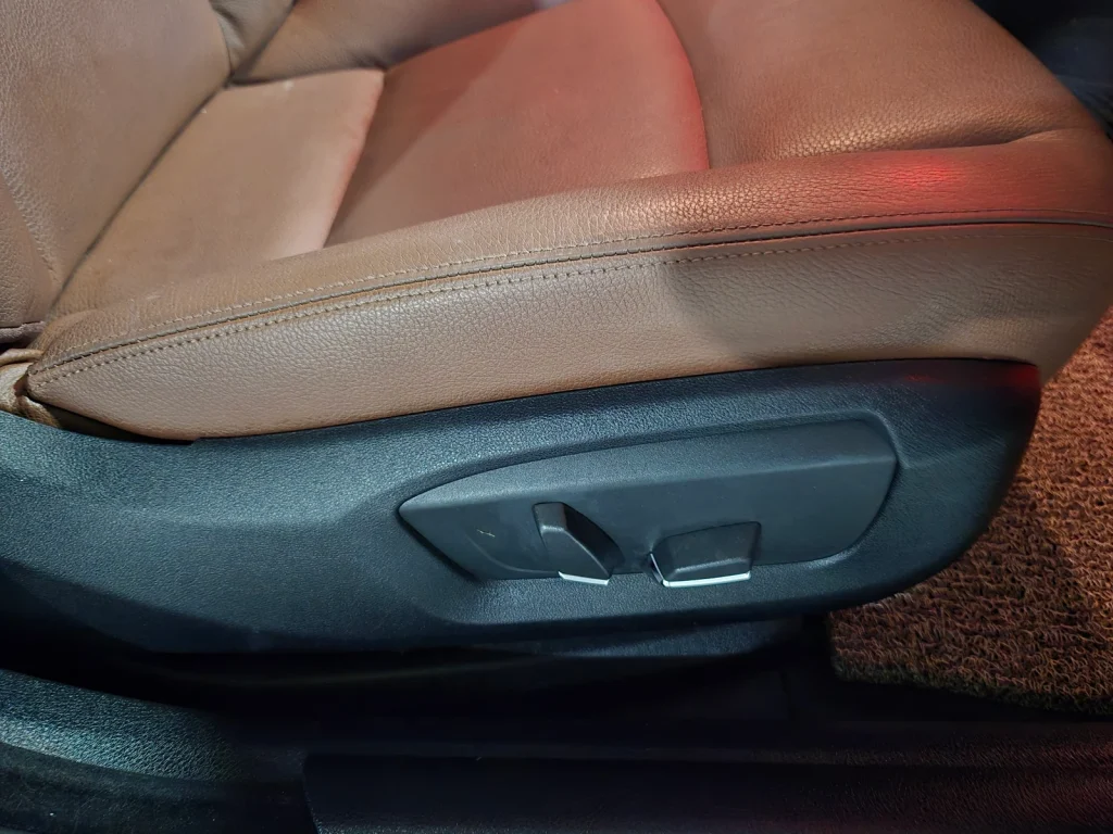BMW 5 Series (F10) 520d M Aerodynamic