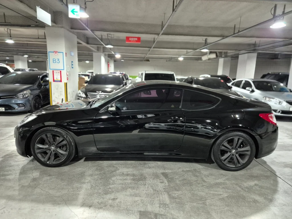 Hyundai Genesis Coupe 2.0 Turbo D