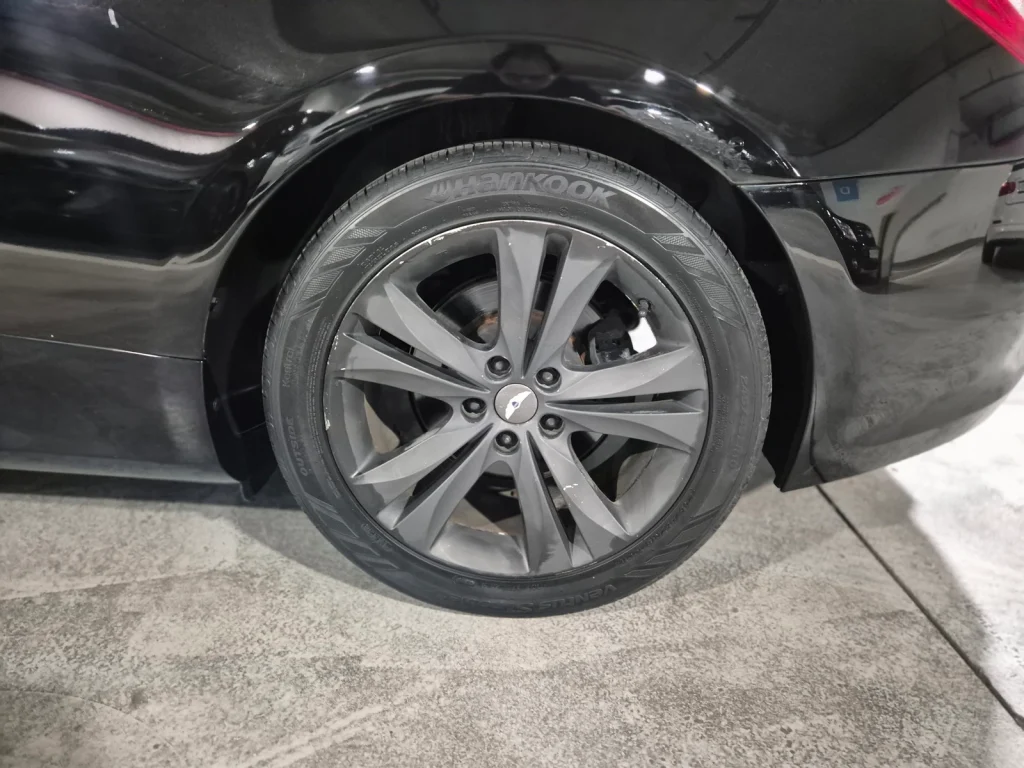 Hyundai Genesis Coupe 2.0 Turbo D