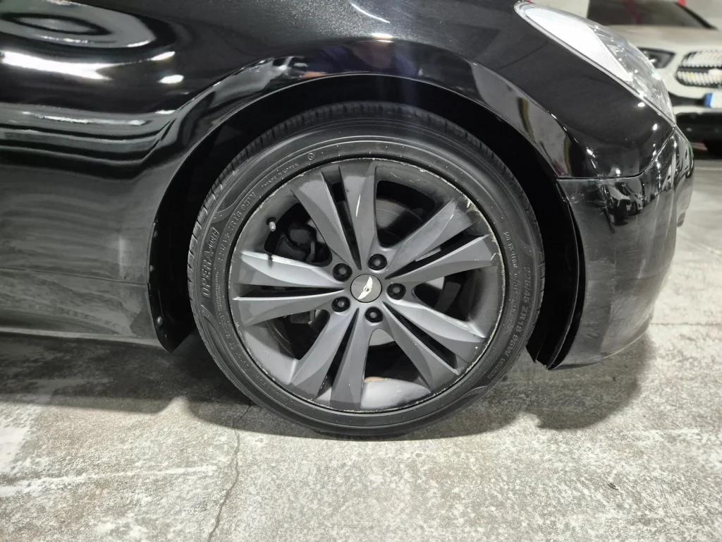 Hyundai Genesis Coupe 2.0 Turbo D