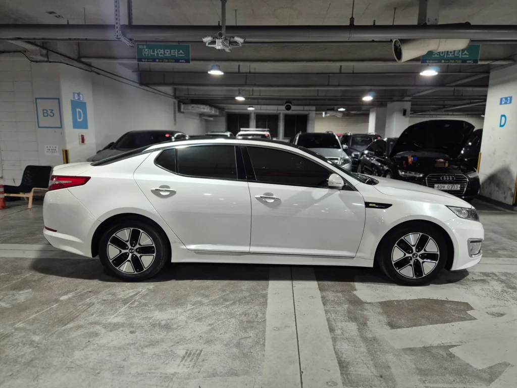 Kia K5 Hybrid Noblesse