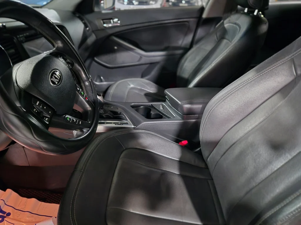 Kia K5 Hybrid Noblesse