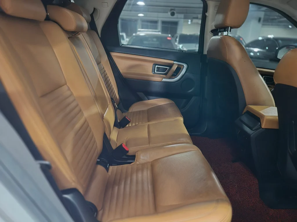 Land Rover Discovery Sport 2.0 TD4 HSE Luxury
