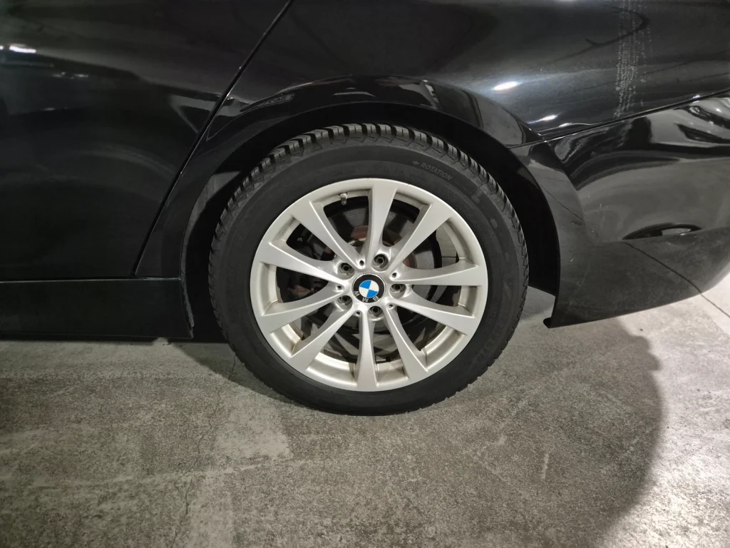 BMW 3 Series (F30) 320d