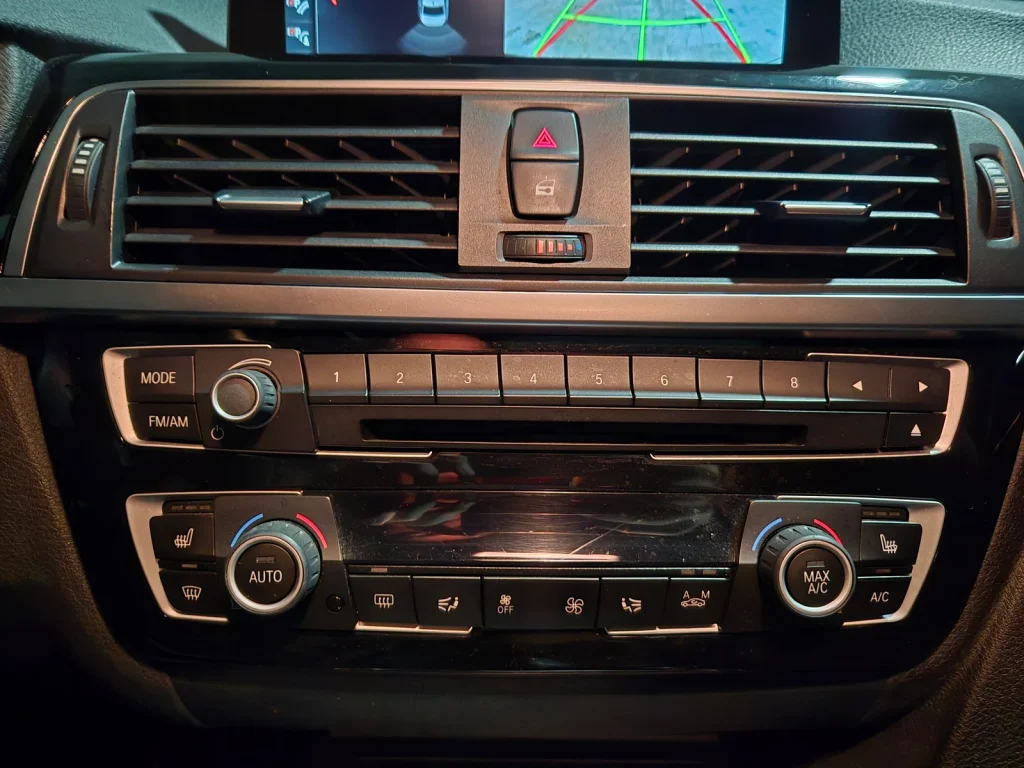 BMW 3 Series (F30) 320d