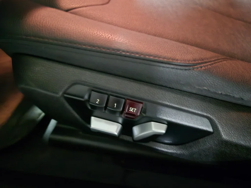 BMW 3 Series (F30) 320d