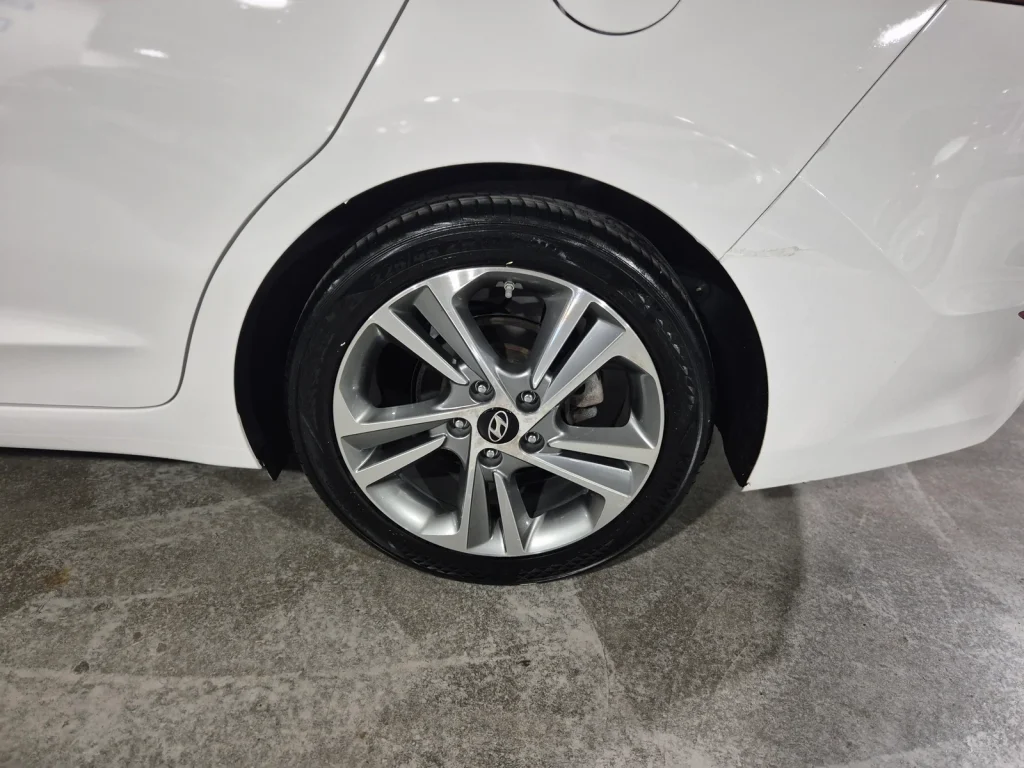 Hyundai Avante AD 1.6 GDI Value Plus