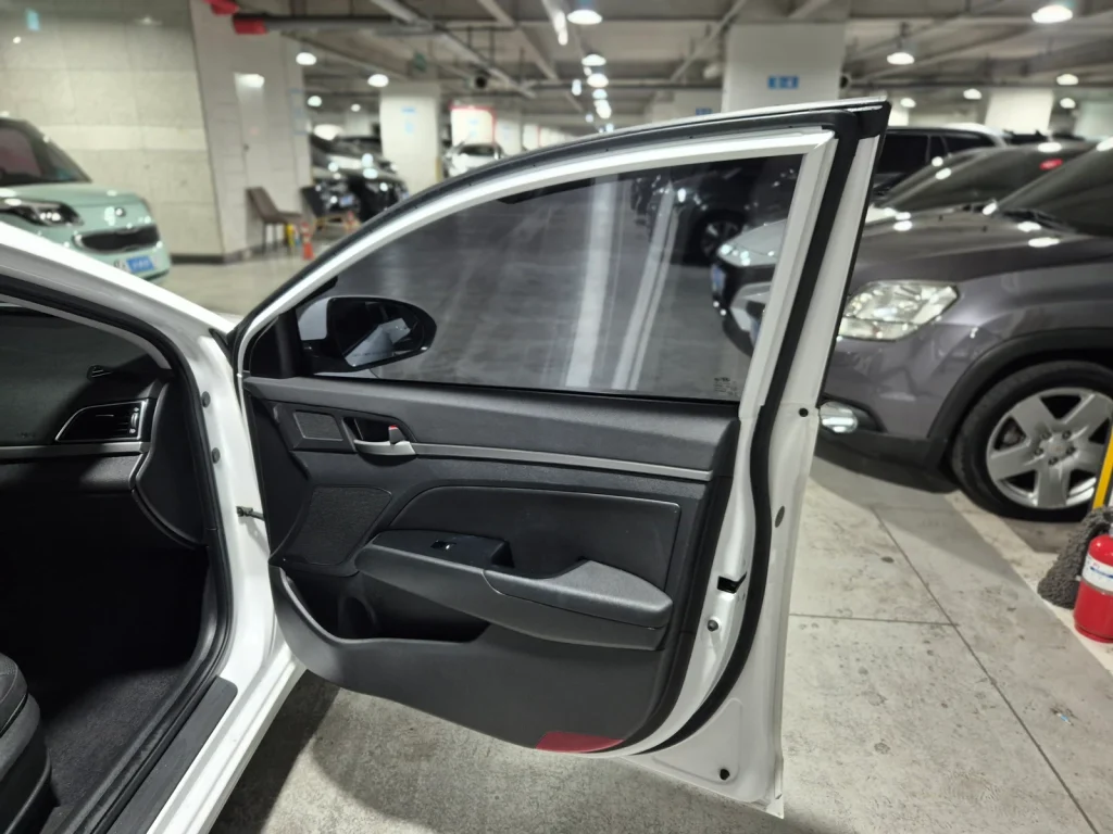Hyundai Avante AD 1.6 GDI Value Plus