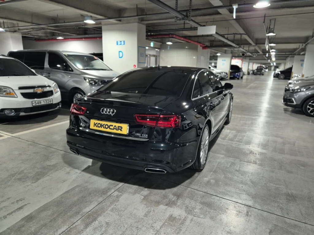 Audi New A6 35 TDI quattro Premium