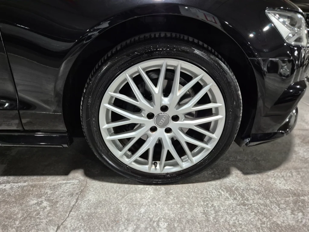 Audi New A6 35 TDI quattro Premium