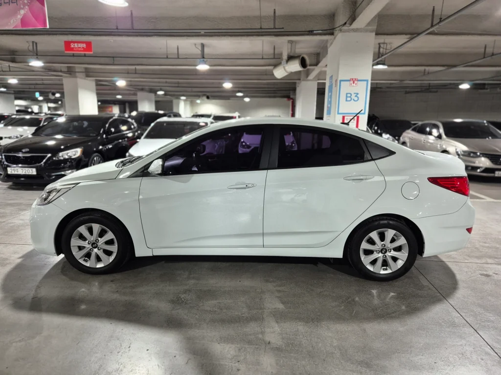 Hyundai Accent (RB) 1.6 VGT Diesel Modern