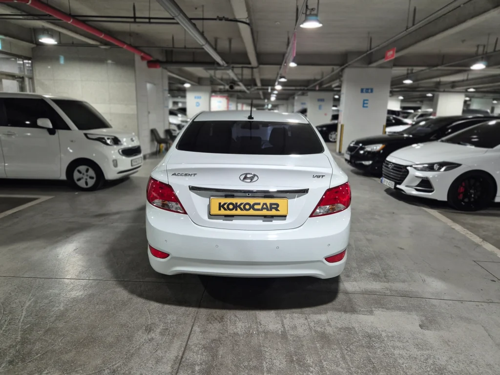 Hyundai Accent (RB) 1.6 VGT Diesel Modern
