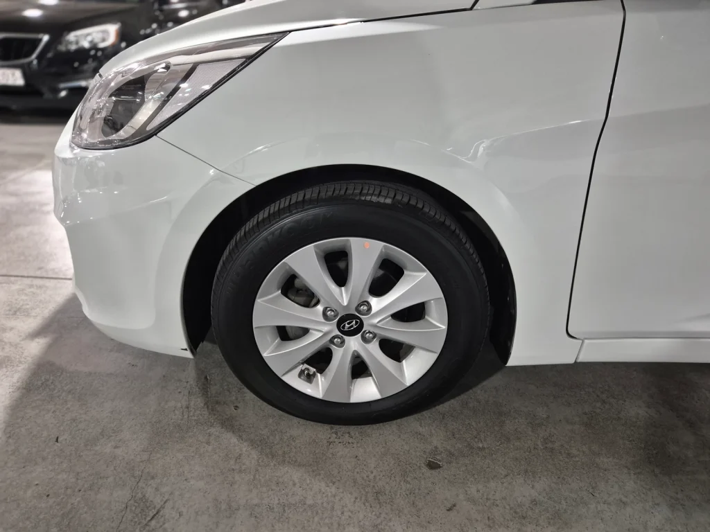 Hyundai Accent (RB) 1.6 VGT Diesel Modern