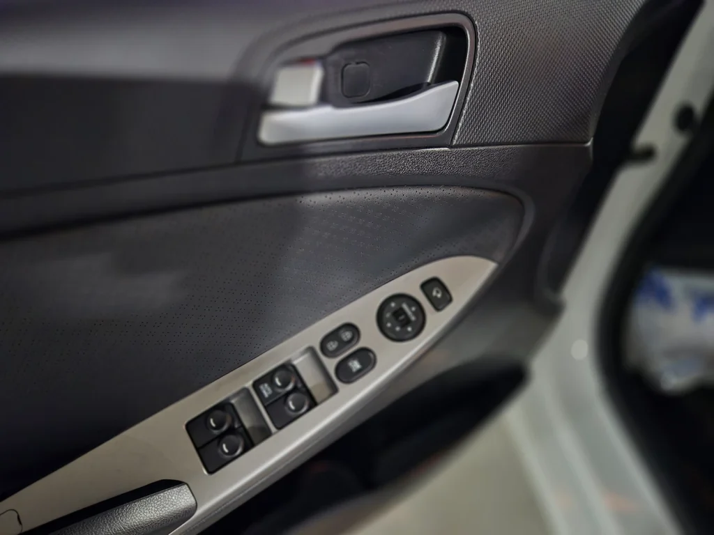 Hyundai Accent (RB) 1.6 VGT Diesel Modern