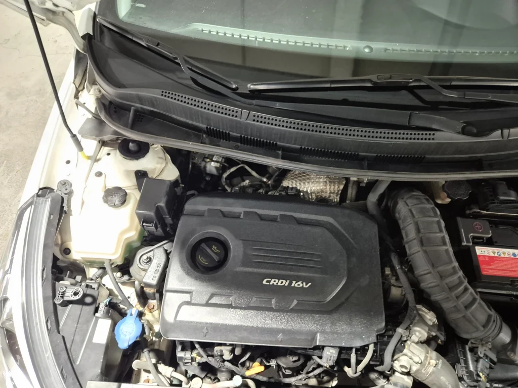 Hyundai Accent (RB) 1.6 VGT Diesel Modern