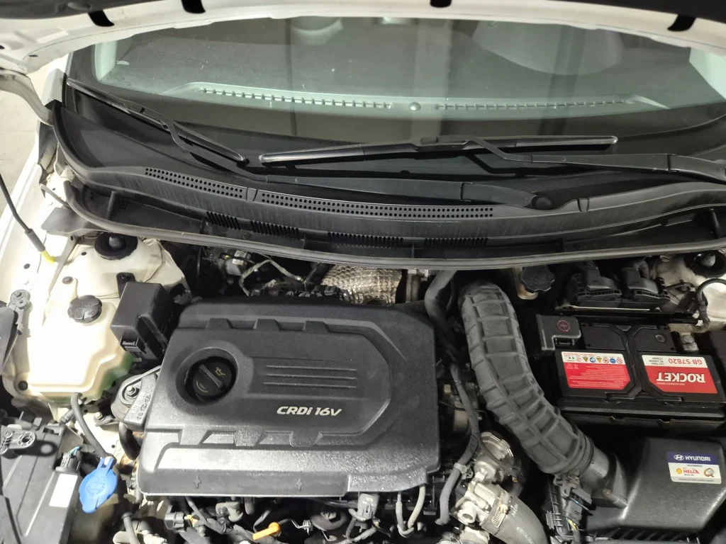 Hyundai Accent (RB) 1.6 VGT Diesel Modern