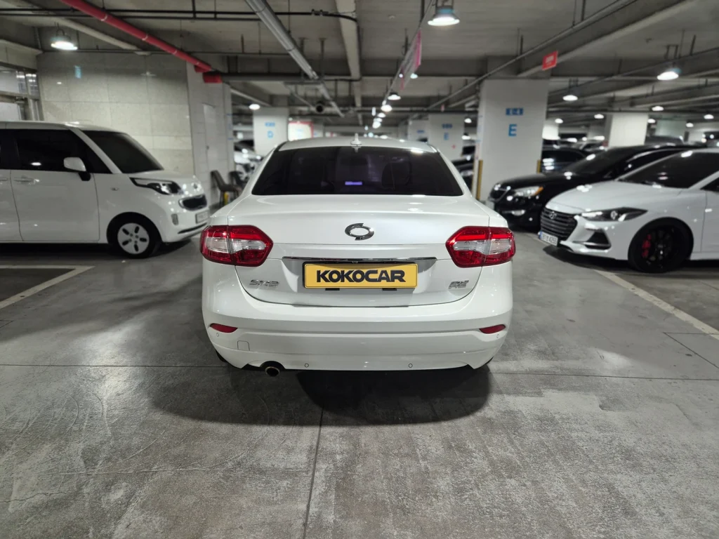 Renault-KoreaSamsung SM3 Neo RE