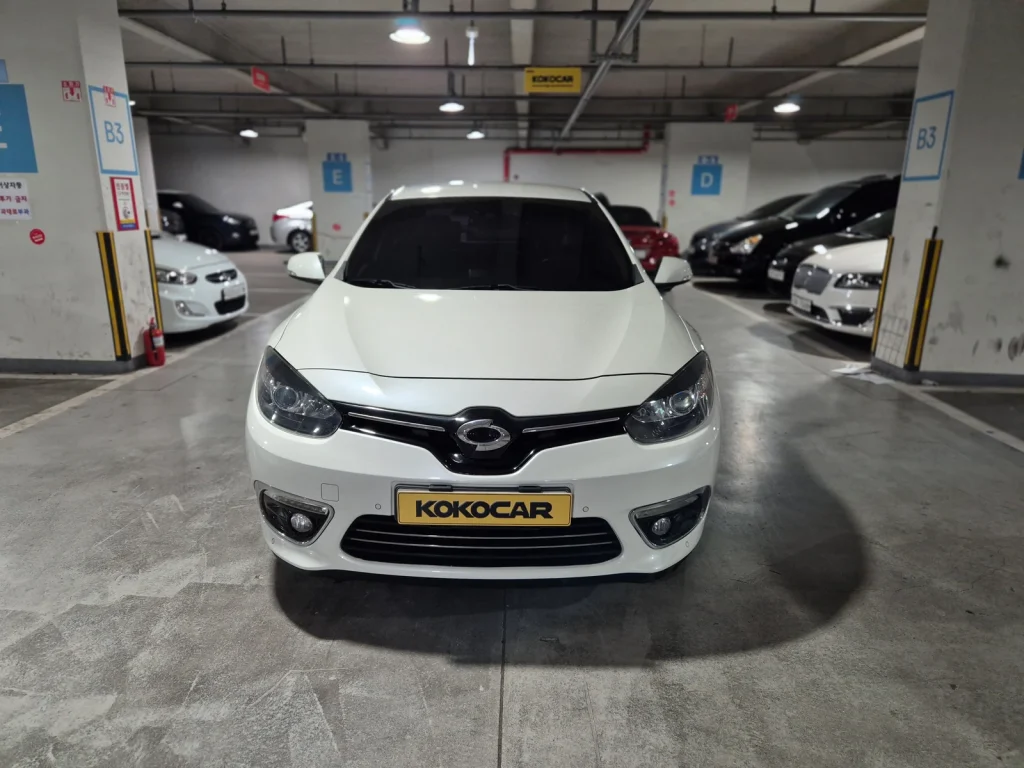 Renault-KoreaSamsung SM3 Neo RE