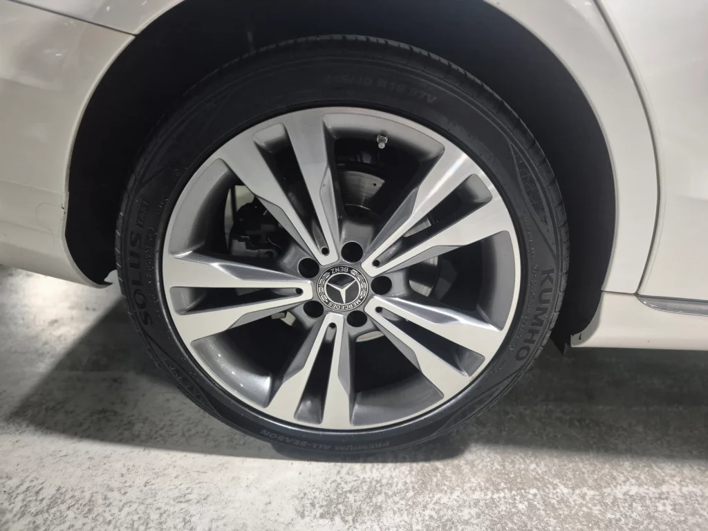 Benz C-Class (W205) C220 d 4MATIC