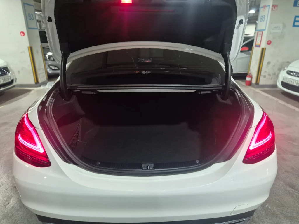 Benz C-Class (W205) C220 d 4MATIC