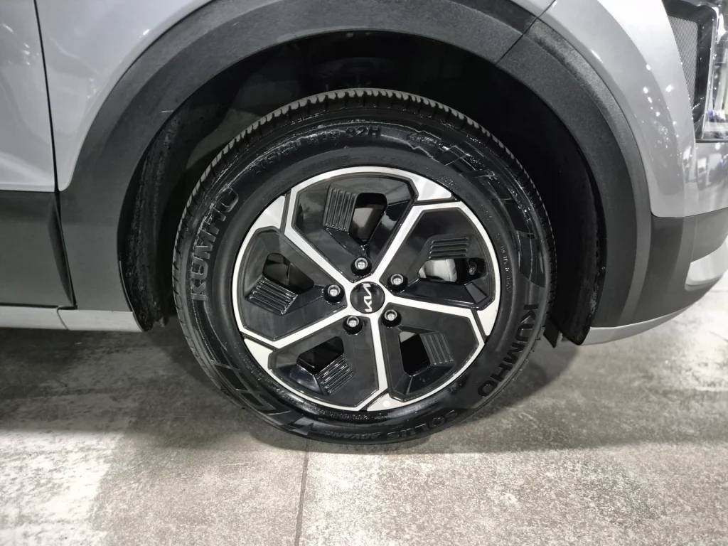 Kia The All New Niro Trendy