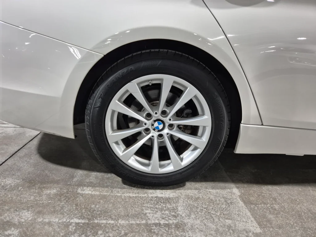 BMW 3 Series (F30) 320d