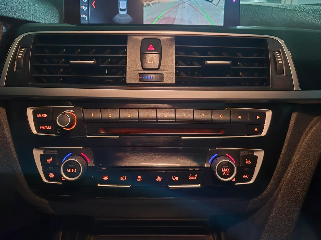 BMW 3 Series (F30) 320d