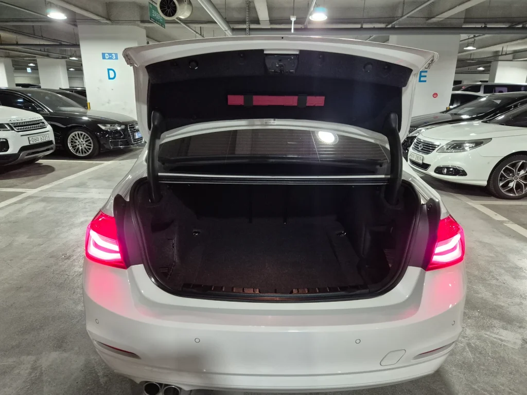 BMW 3 Series (F30) 320d