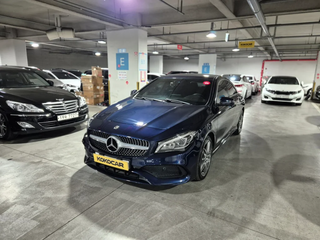 Benz CLA-Class (C117) CLA220 AMG Line