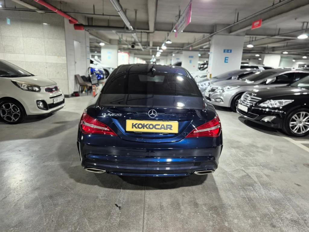 Benz CLA-Class (C117) CLA220 AMG Line
