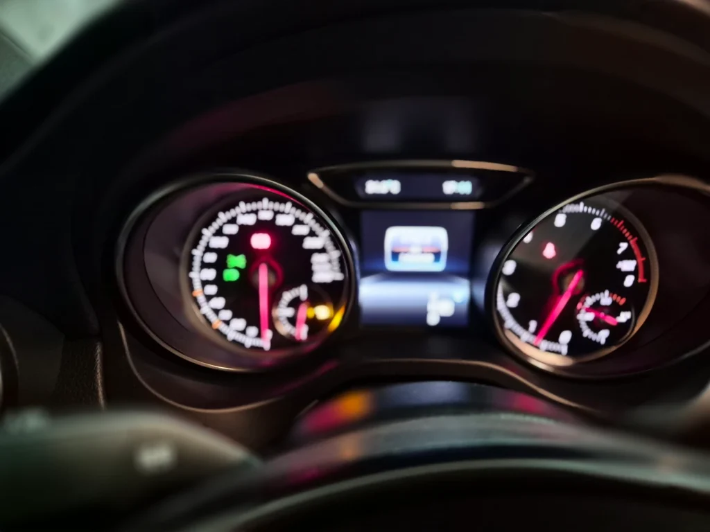 Benz CLA-Class (C117) CLA220 AMG Line