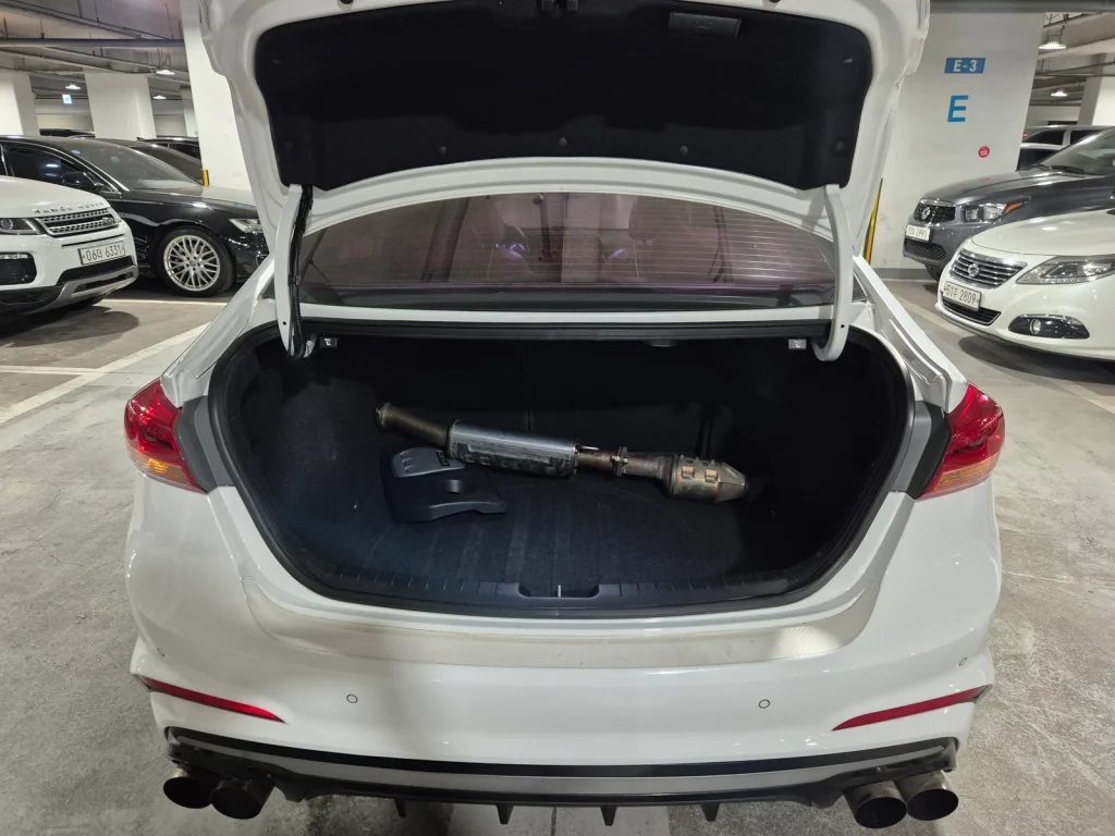 Hyundai Elantra (AD) 1.6 Turbo Sport