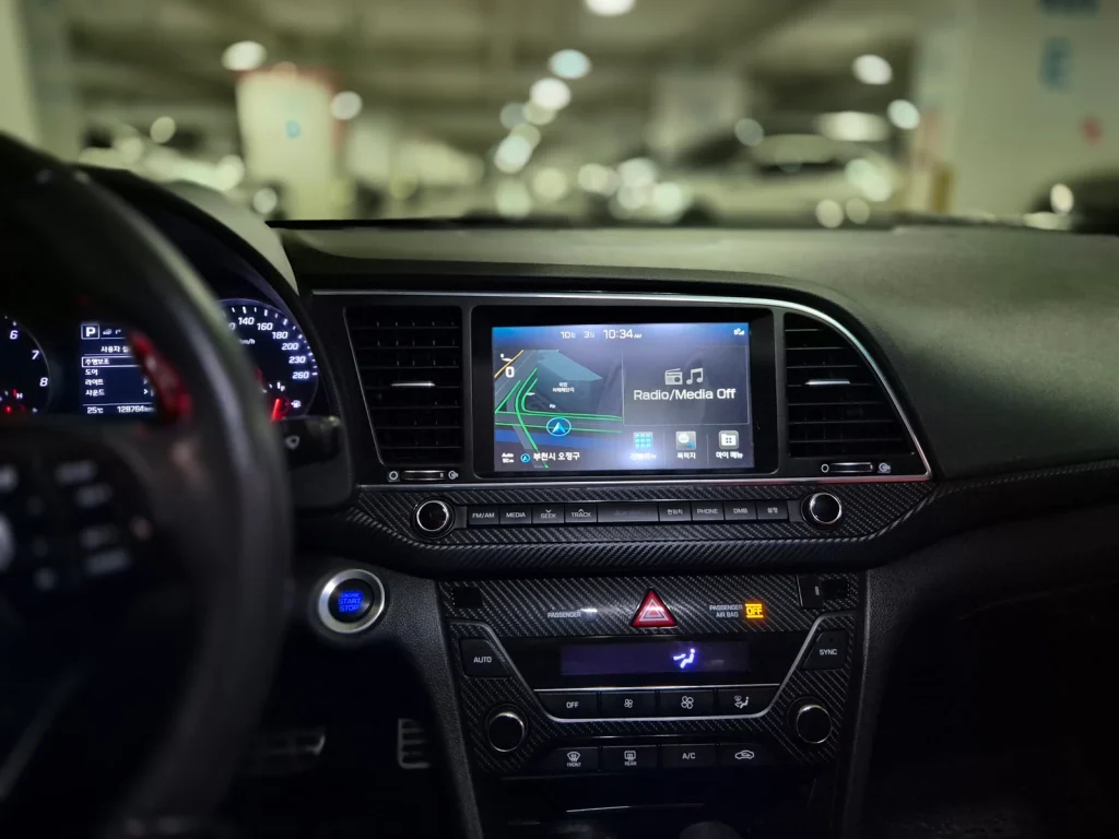 Hyundai Elantra (AD) 1.6 Turbo Sport