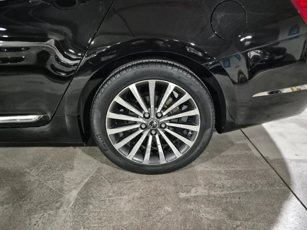 Kia The Prestige K7 3.0 GDI Noblesse