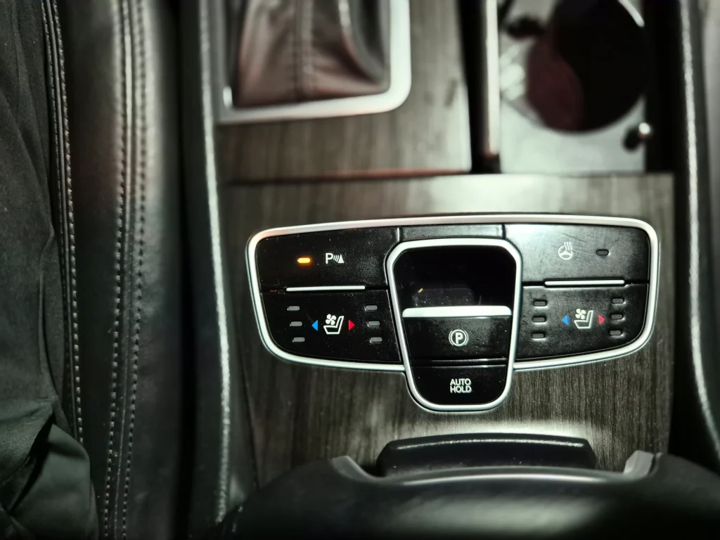 Kia The Prestige K7 3.0 GDI Noblesse