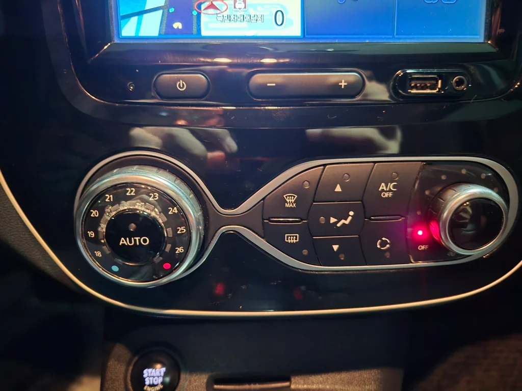 Renault-KoreaSamsung New QM3 LE