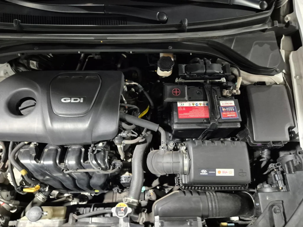 Hyundai Avante AD 1.6 GDI Modern